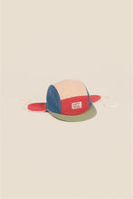 Load image into Gallery viewer, Robin Dakota